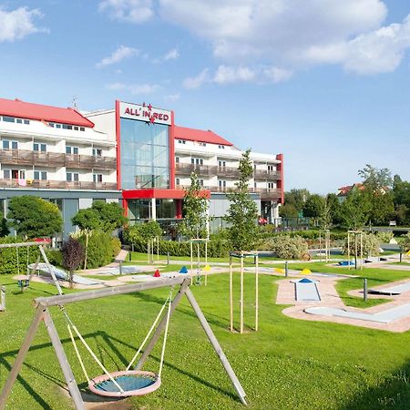 All In Red Thermenhotel Lutzmannsburg Bagian luar foto